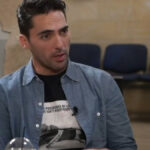 Η Γη της Ελιάς: Έρχεται και του κλέβει τη περιουσία