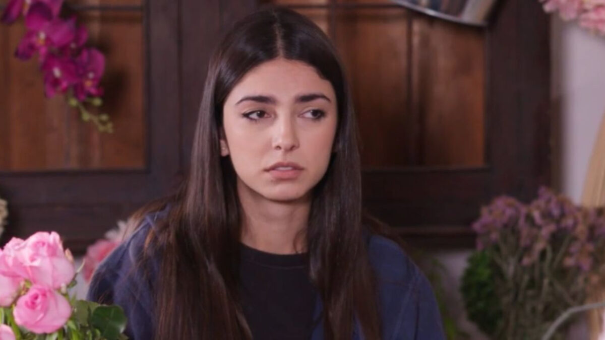 Η Γη της Ελιάς: Την κλειδώνει και την πνίγει αργά και βασανιστικά