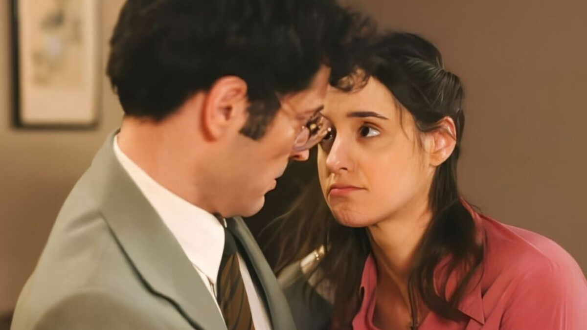 Ηλέκτρα: Η Δανάη χάνεται κι αυτό που αντικρίζει ο Μπόγρης του κόβει το αίμα