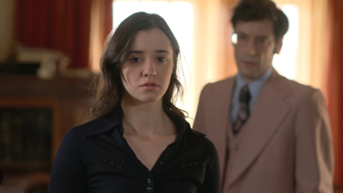 Ηλέκτρα: Η Δανάη παγιδεύει τον Μπόγρη και στρέφεται στον Μίμη