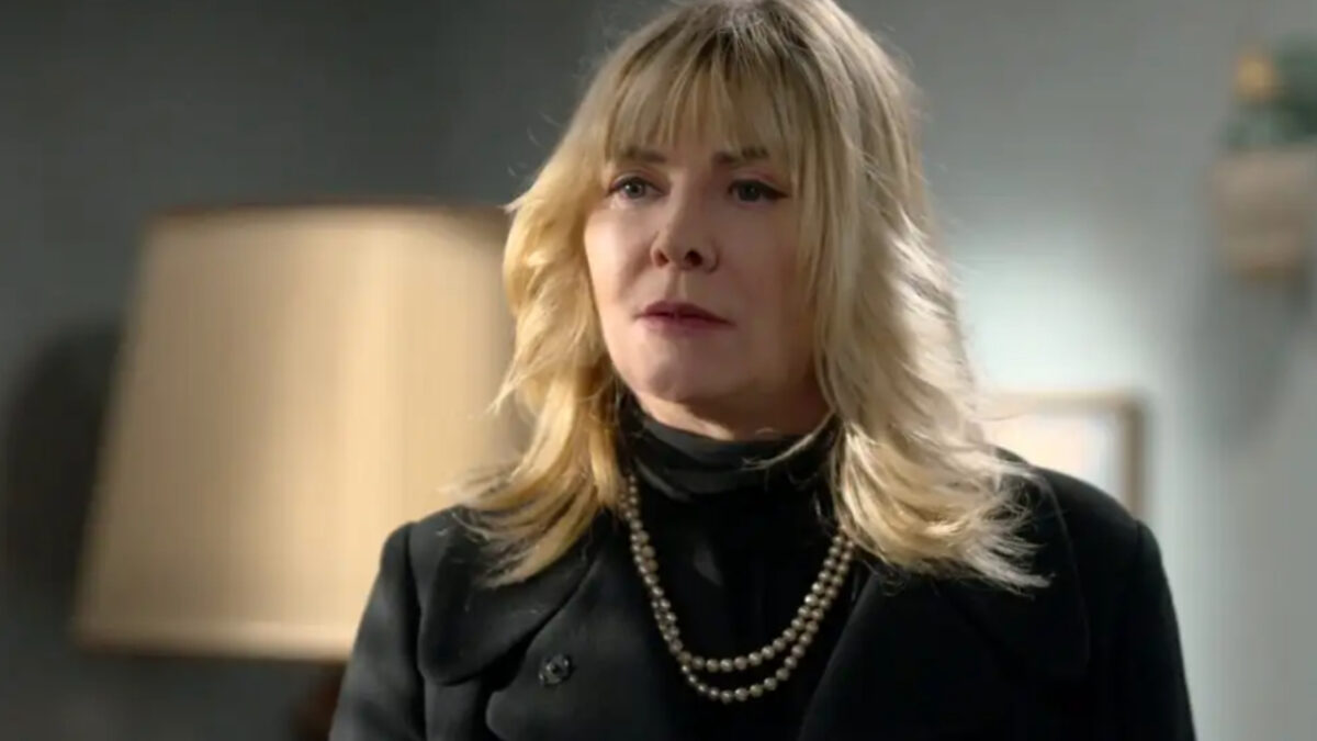 Ηλέκτρα: Η Φιόνα ακούει την κόρη της να πεθαίνει και ουρλιάζει από τύψεις