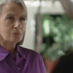 Ηλέκτρα : Με ένα μαχαίρι ορμά στο σπίτι της Τιτίκας και ζητάει δικαίωση