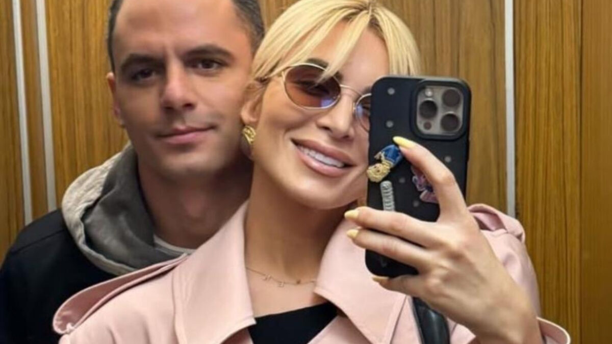 Κατερίνα Καινούργιου: Η ερωτική εξομολόγηση στον Παναγιώτη Κουτσουμπή λίγο πριν γεννήσει τη κορούλα τους