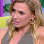 Κατερίνα Καραβάτου: Τί απαντά μέσα από την εκπομπή της για τη πολύκροτη διαφήμιση με τον Φερεντίνο