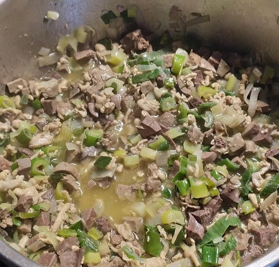 Κλασική συνταγή για μαγειρίτσα