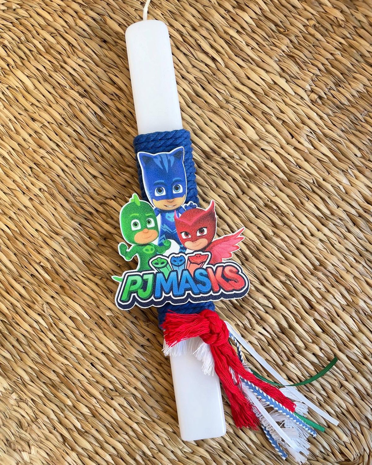 Λαμπάδες 2026: Τα πιο όμορφα σχέδια που θα ενθουσιάσουν τα παιδιά και μπορείς να τις φτιάξεις από το σπίτι