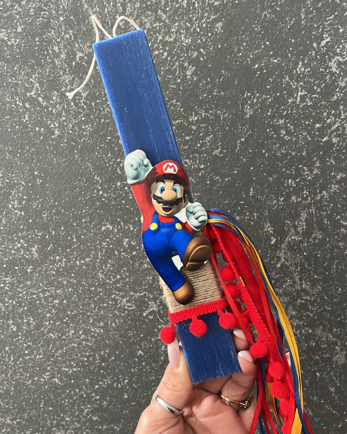 Λαμπάδες 2026: Τα πιο όμορφα σχέδια που θα ενθουσιάσουν τα παιδιά και μπορείς να τις φτιάξεις από το σπίτι