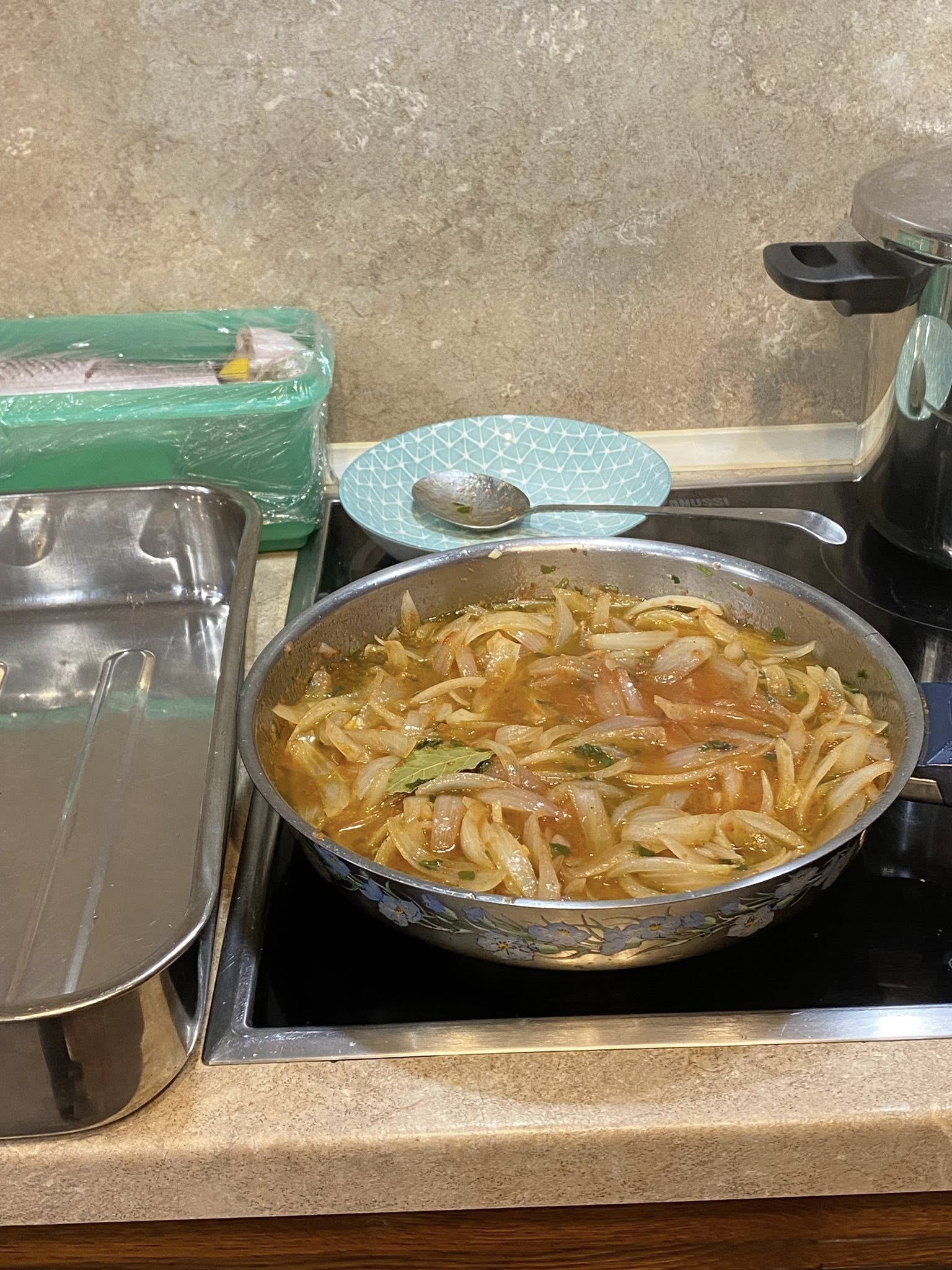 Λαυράκι πλακί για την Κυριακή των Βαΐων