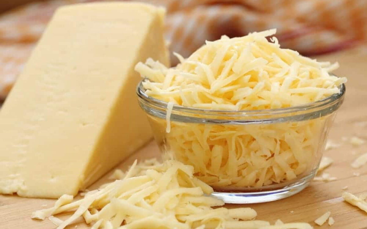 Μαζική ανάκληση σε τυριά Gouda και μοτσαρέλα που περιέχουν θραύσματα ξύλου (Φωτογραφίες)