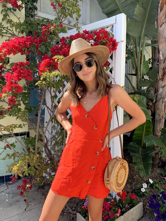 Μόδα Άνοιξη-Καλοκαίρι 2026: Οι κορυφαίες τάσεις στα χρώματα που θα φορεθούν τη φετινή σεζόν