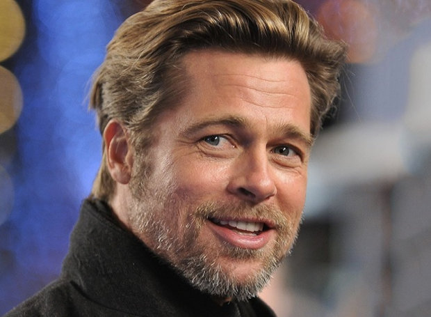 Μπραντ Πιτ: Τα πρώτα πλάνα από τα γυρίσματα στη Χαλκίδα και η αποκάλυψη της Φαίης Σκορδά για την Αθήνα