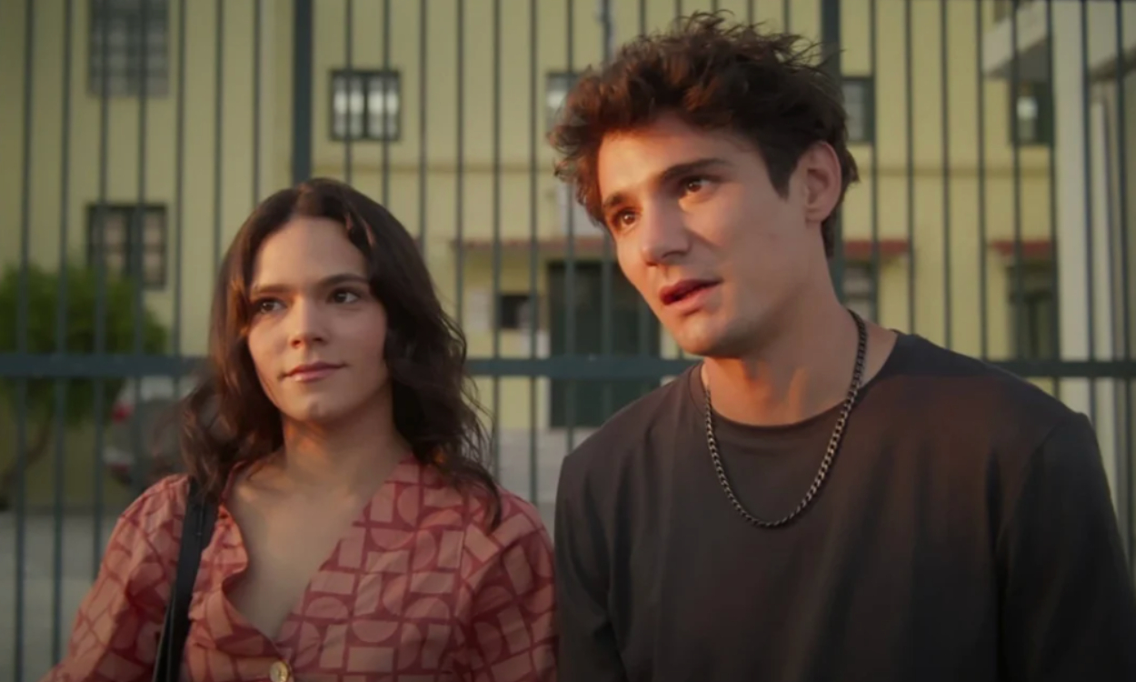 Να μ' αγαπάς: Απειλεί τα δίδυμα ότι θα αυτοκτονήσει για να κινεί τα νήματα και τα καταφέρνει