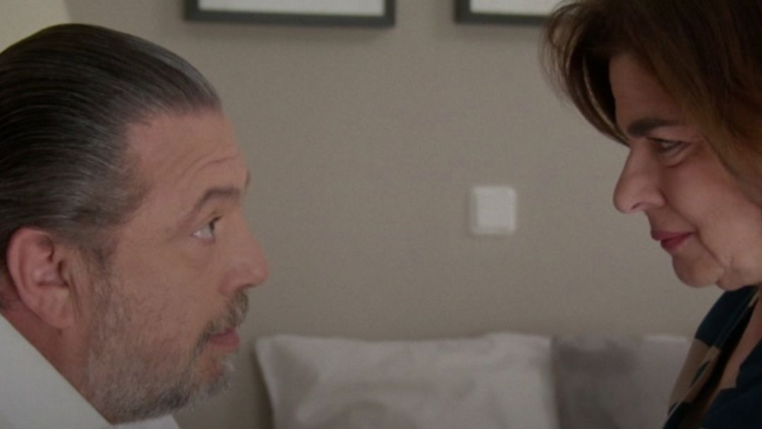 Να μ' αγαπάς-Θεόφιλος-Νικαίτη-