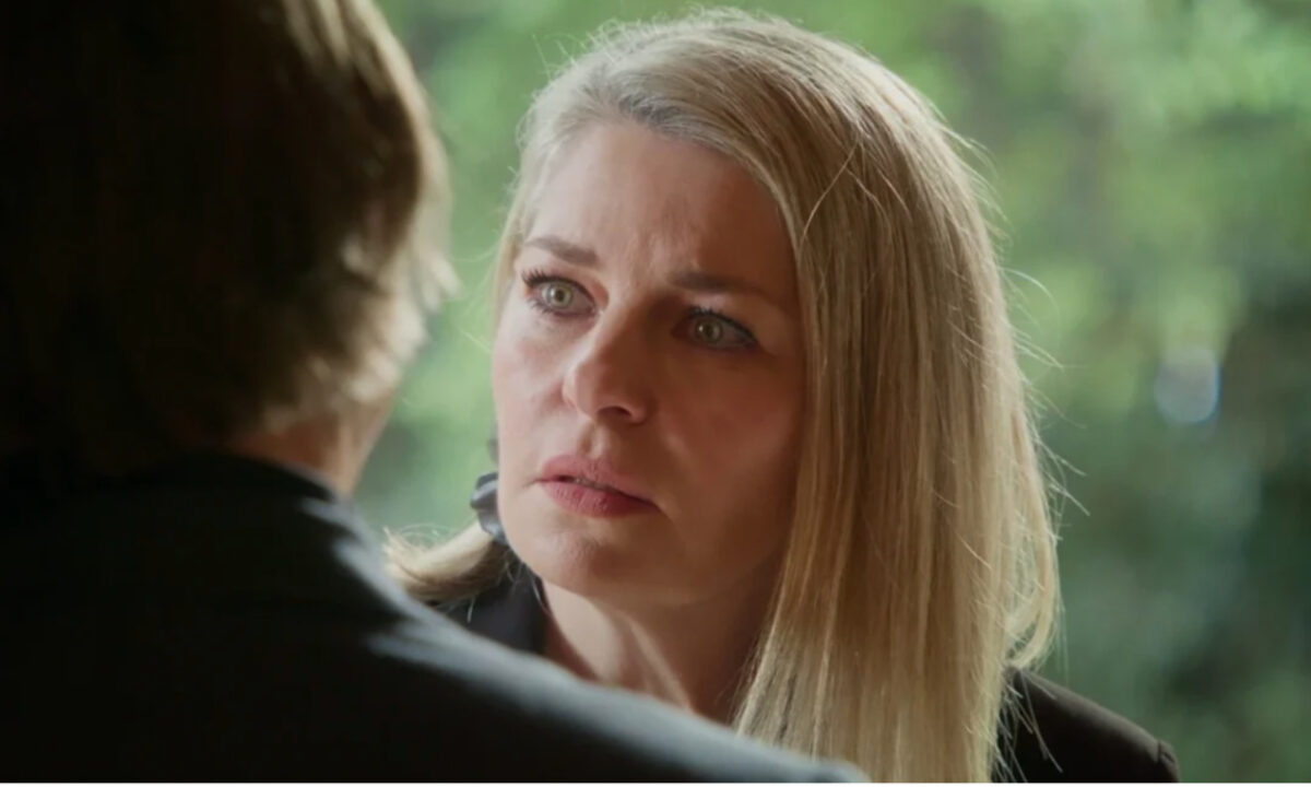 Να μ’ αγαπάς: Βυθίζεται στην απόγνωση και βάζει τέλος στη ζωή της