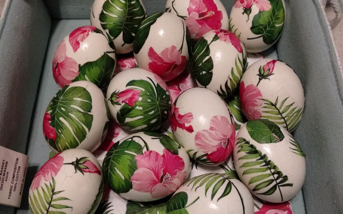 Πάσχα : Βάψε τα Πασχαλινά αυγά με χαρτοπετσέτες