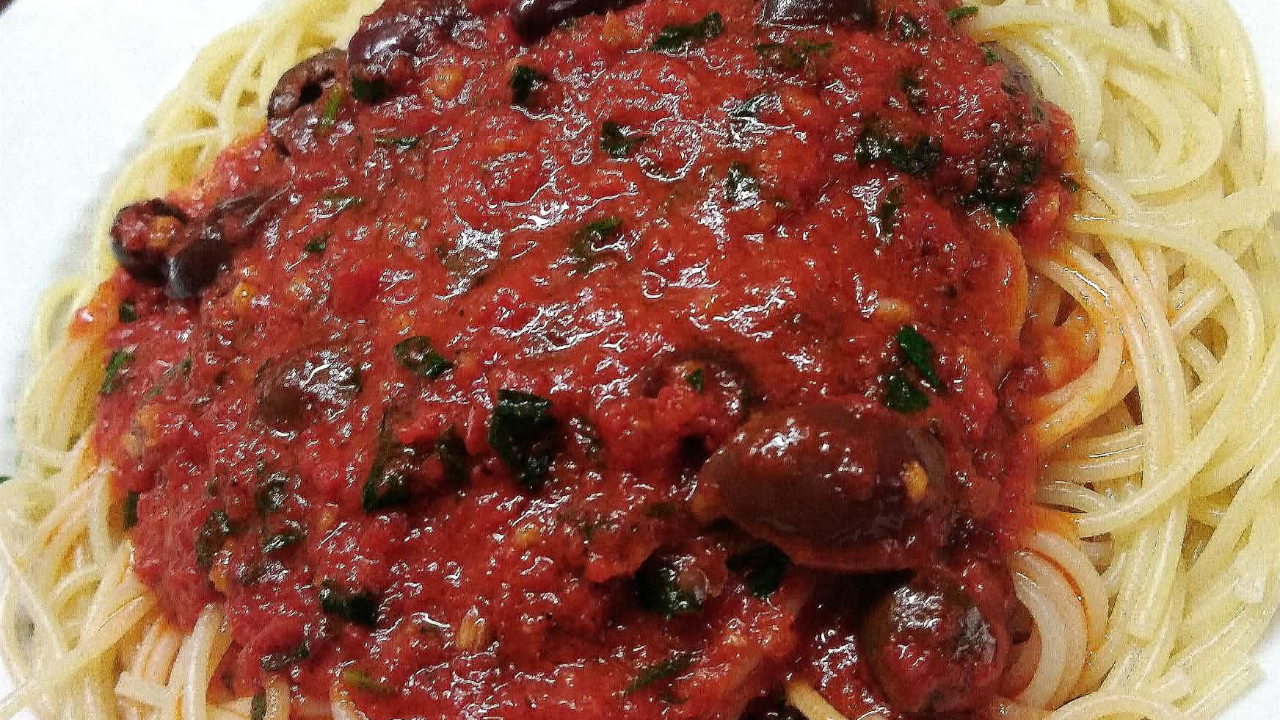 Πικάντικη-Σαρακοστιανή-σάλτσα για μακαρόνια-συνταγή- Πικάντικη-Σαρακοστιανή-σάλτσα για μακαρόνια-συνταγή-