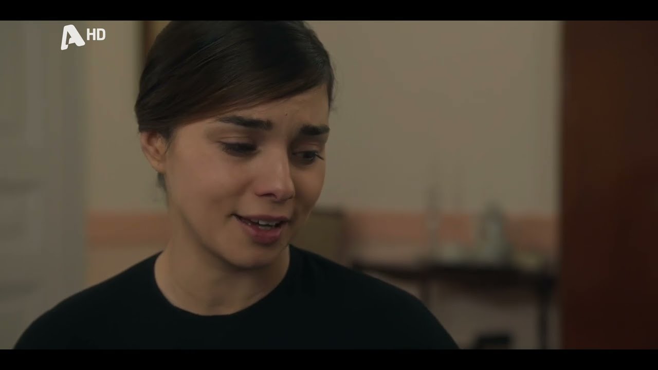 Πόρτο Λεόνε: Η Λένα πέφτει ολοκληρωτικά στην αγκαλιά του Αντρέα