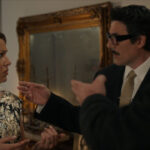 Πόρτο Λεόνε: Την εξευτελίζει μπροστά σε όλους κι εκείνη τον χτυπάει με μανία