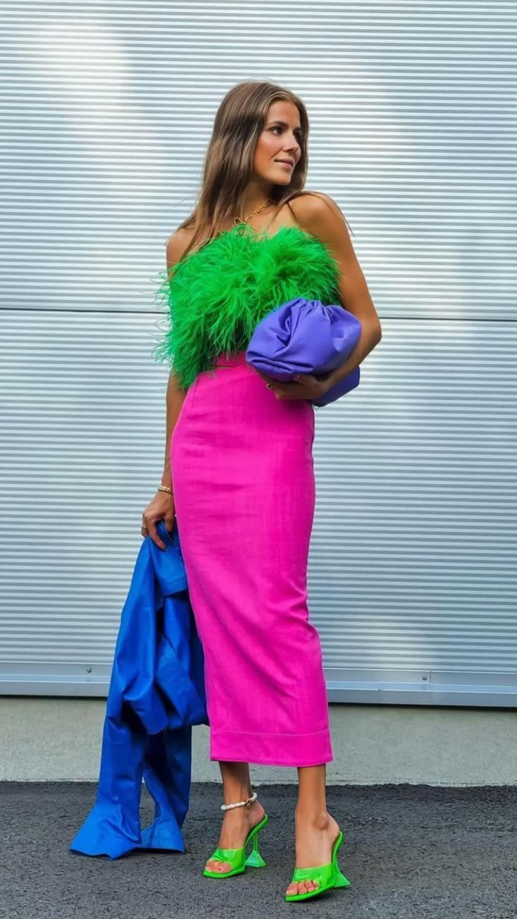 Τα έντονα χρώματα στο ντύσιμο θα είναι το απόλυτο trend για το Καλοκαίρι 2026 - Ιδέες για μοντέρνο color blocking