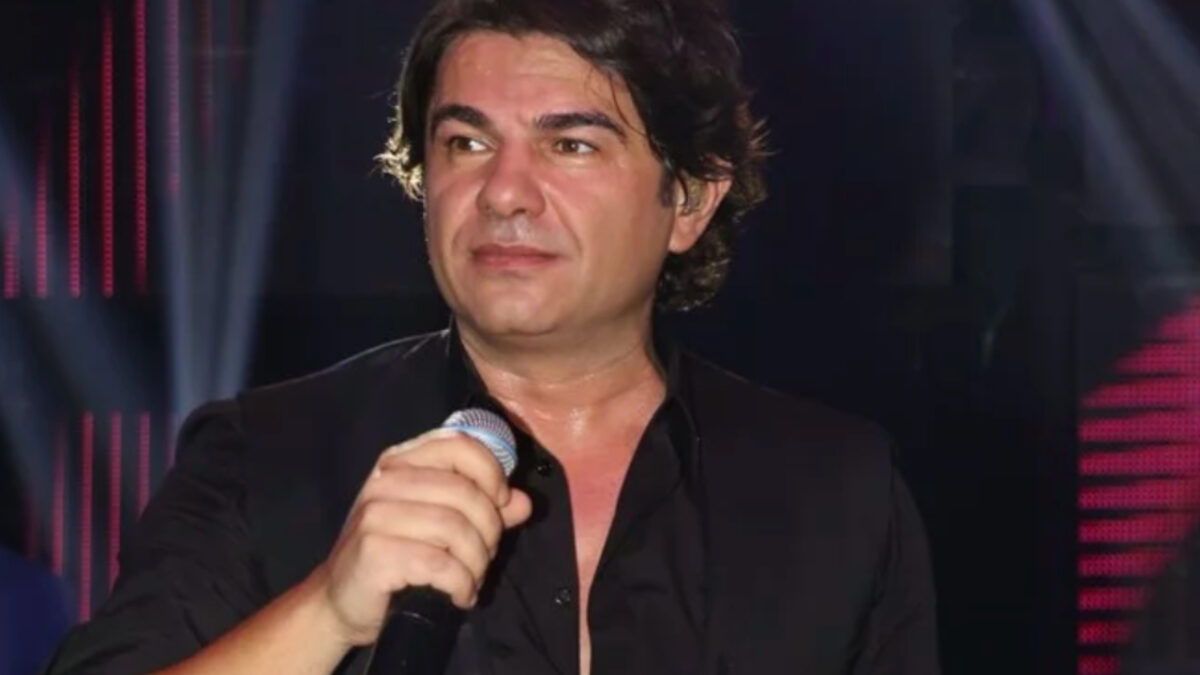 Θρήνος για τον Νίκο Κουρκούλη