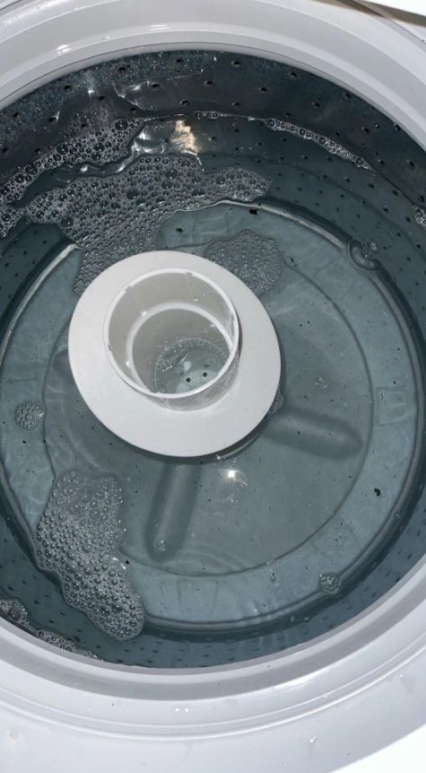 Το πλυντήριο ρούχων βγαζει νερά απο κάτω, το συρτάρι και τον κάδο: Δες τι να κάνεις πριν να πάς στον υδραυλικο
