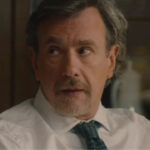 Το Σπίτι Δίπλα στο Ποτάμι: Ο Απόστολος χάνει την περιουσία του και μένει στον άσο