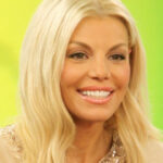 Βάσια Λόη: Εγκλωβίστηκε με τα παιδιά της στο Ντουμπάι - «Είδαμε ένα σύννεφο καπνού από μακριά, τρομάξαμε»