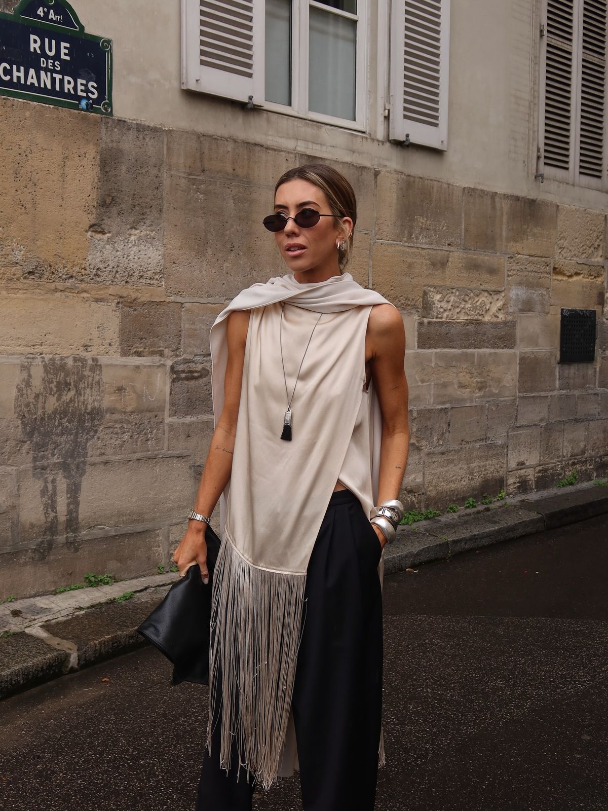 Fringes: Η τάση που θα φοράς από το πρωί στη δουλειά μέχρι το βράδυ στο κλαμπ