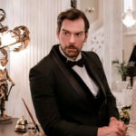 Grand Hotel: Λίγο πριν του ανακοινώσει πως είναι έγκυος τον βλέπει με άλλη