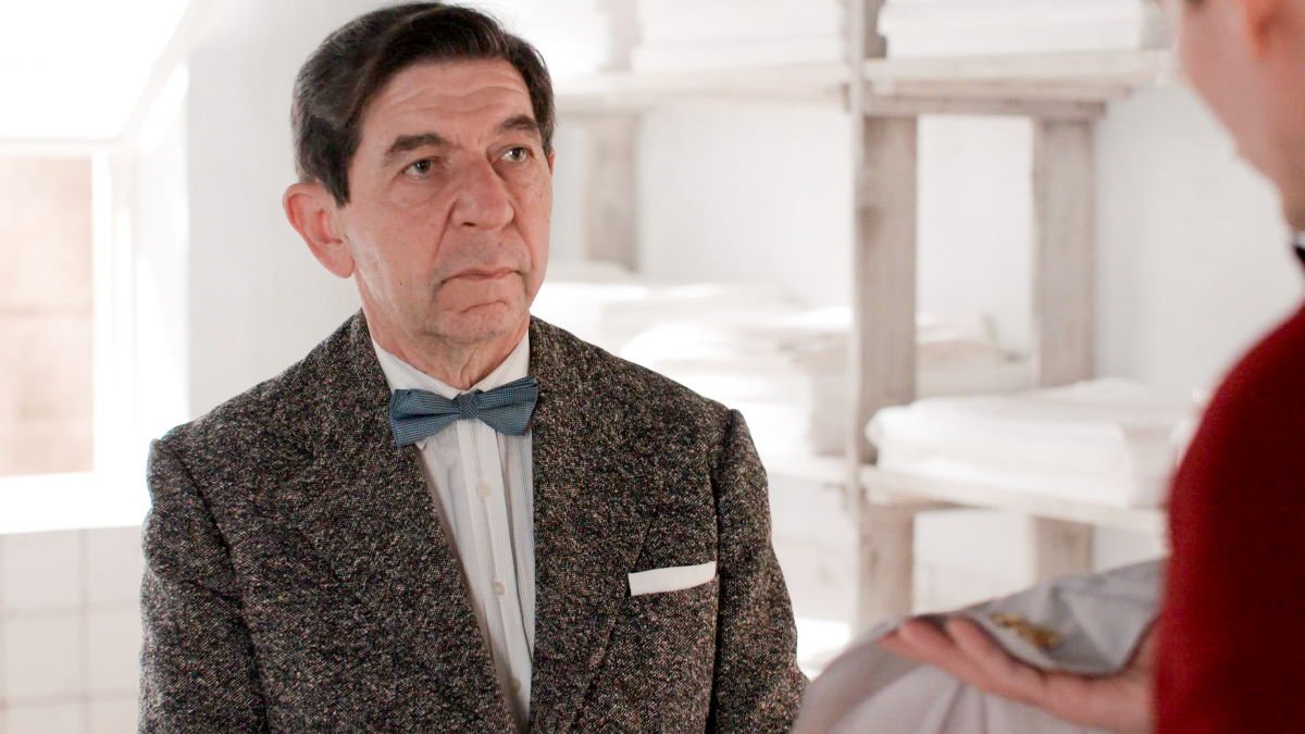 Grand hotel: Ο Χρόνης σβήνει στα χέρια του Χατζημήτρου και το Φινάλε του θα είναι δραματικό