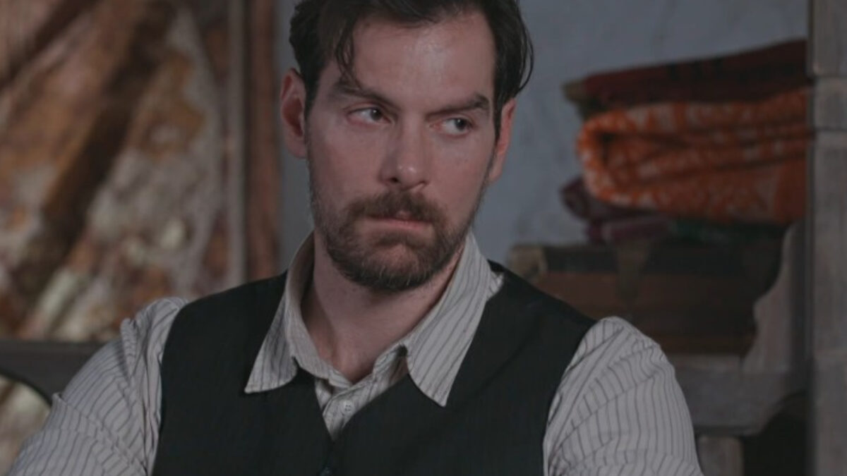 Grand hotel: Στήνει στο Πέτρο το πιο ύπουλο παιχνίδι και τον στέλνει στη φυλακή