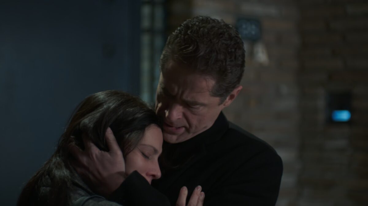 Μια νύχτα μόνο: Η Αλεξάνδρα δημοσιεύει ροζ βίντεο του Οδυσσέα και της Αρετής και τους κάνει βούκινο