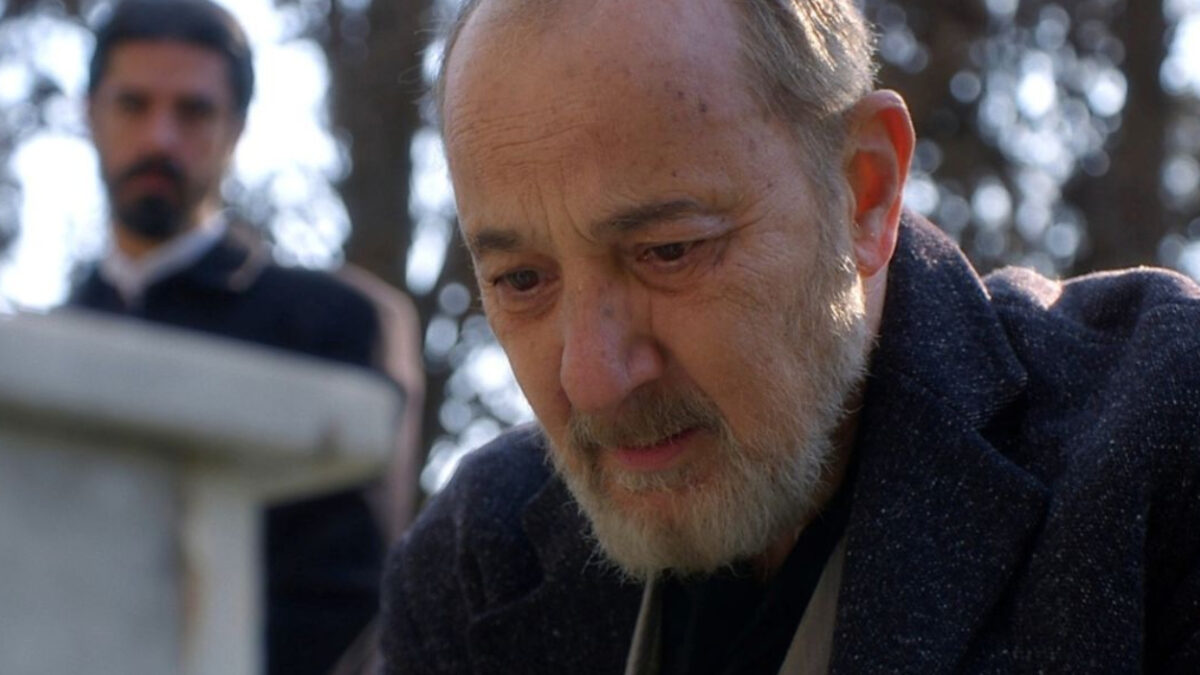 Άγιος Έρωτας: Ο Λεωνίδας γίνεται ο νέος Μαρκόπουλος και στήνει θανάσιμη παγίδα