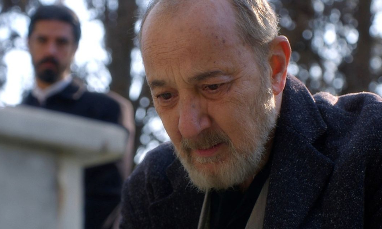 Άγιος Έρωτας: Ο Λεωνίδας γίνεται ο νέος Μαρκόπουλος και στήνει θανάσιμη παγίδα