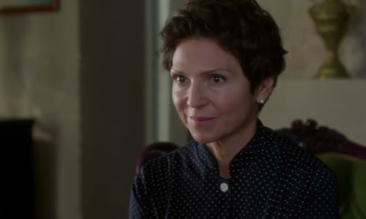 Άγιος Έρωτας: Η Θάλεια βρίσκει τον έρωτα στο πρόσωπο του και ζει ευτυχισμένη