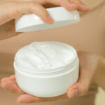 Άμεση ανάκληση γνωστής ενυδατικής κρέμας προσώπου που πωλείται και στην Ελλάδα (φωτογραφία)