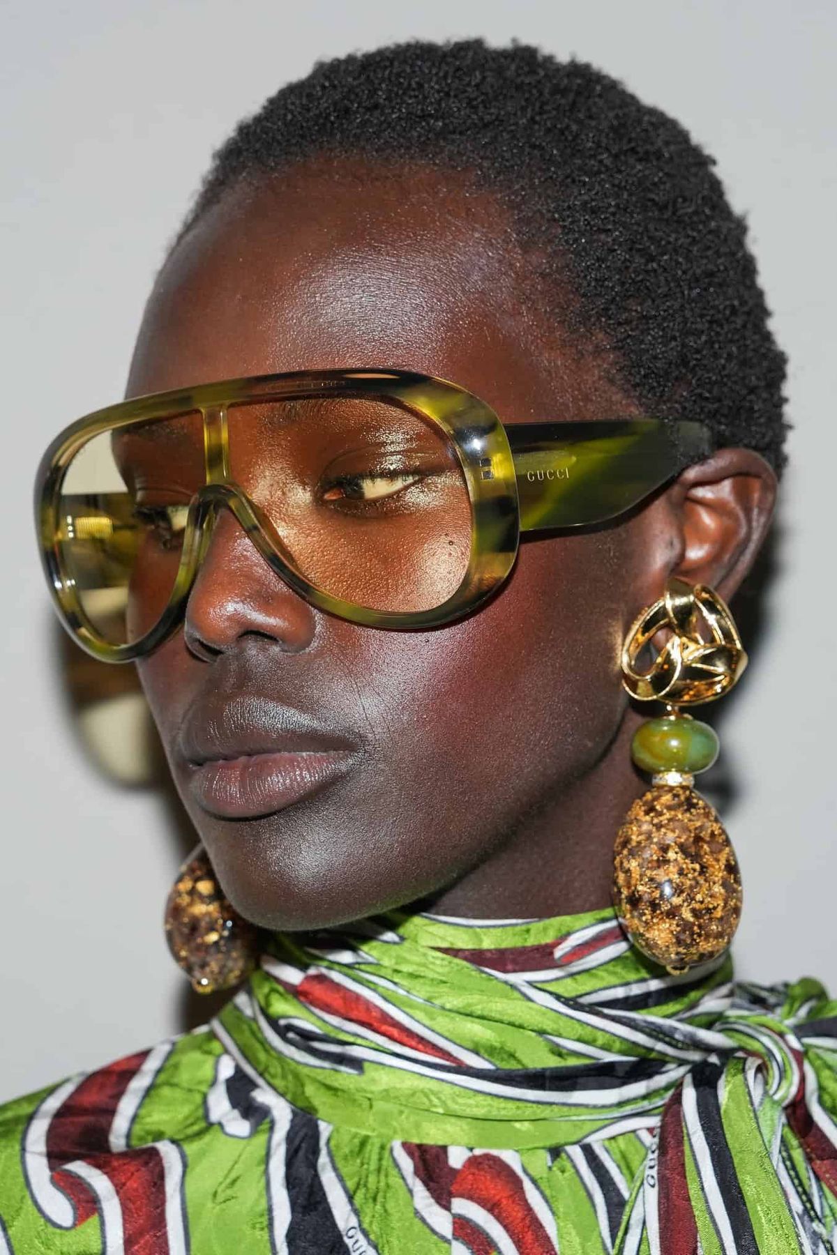 Άνοιξη – Καλοκαίρι 2026: Οι τάσεις στα γυαλιά ηλίου