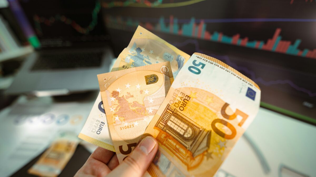 Διπλό Fuel Pass και επίδομα στους συνταξιούχους: Τα νέα μέτρα στήριξης του Πρωθυπουργού