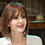 Είναι 76 και μοιάζει 40 : Η Κάτια Δανδουλάκη μας αποκαλύπτει το μυστικό για άψογη σιλουέτα