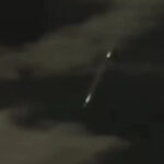 Φλεγόμενα αντικείμενα πέφτουν από τον ουρανό στη Λήμνο- Τρομαχτικές εικόνες (βίντεο)