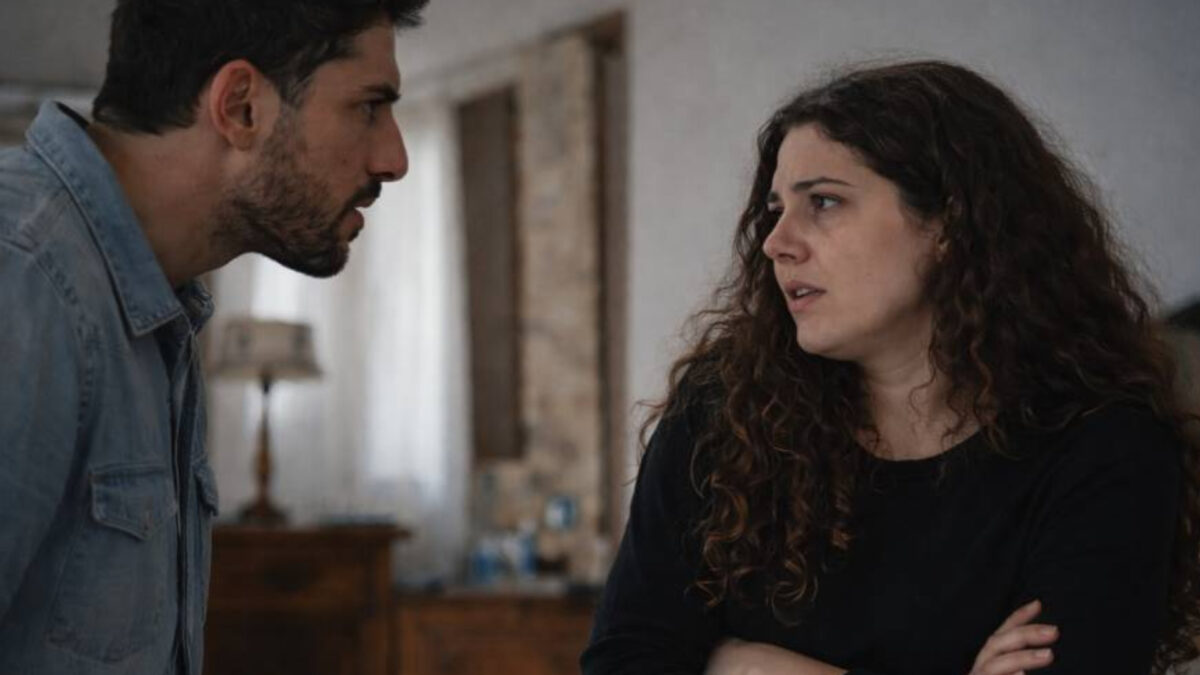 Η Γη της Ελιάς: Η Άννα στέλνει τον Ρούσσο στη φυλακή και παίρνει εκδίκηση