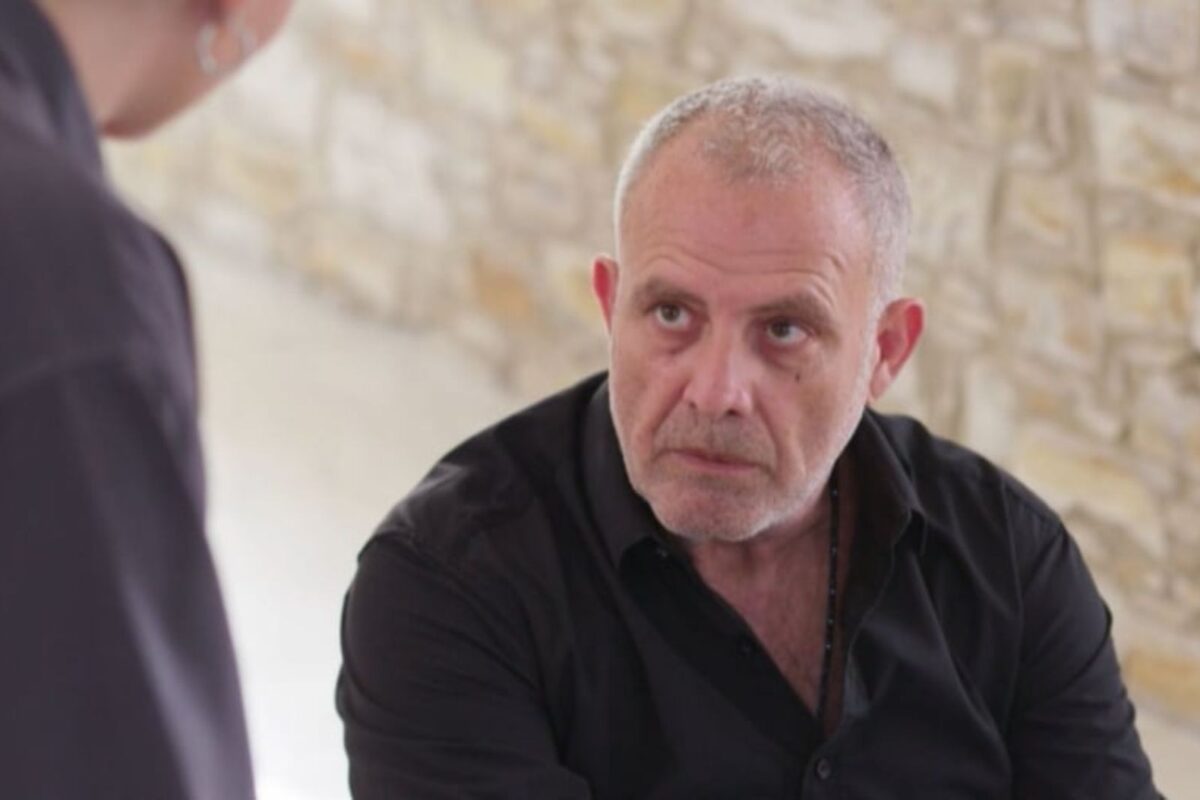 Η Γη της Ελιάς: Η απόλυτη ανατροπή έρχεται- Επιστρέφει στη Μάνη και διεκδικεί πάλι τον Στάθη