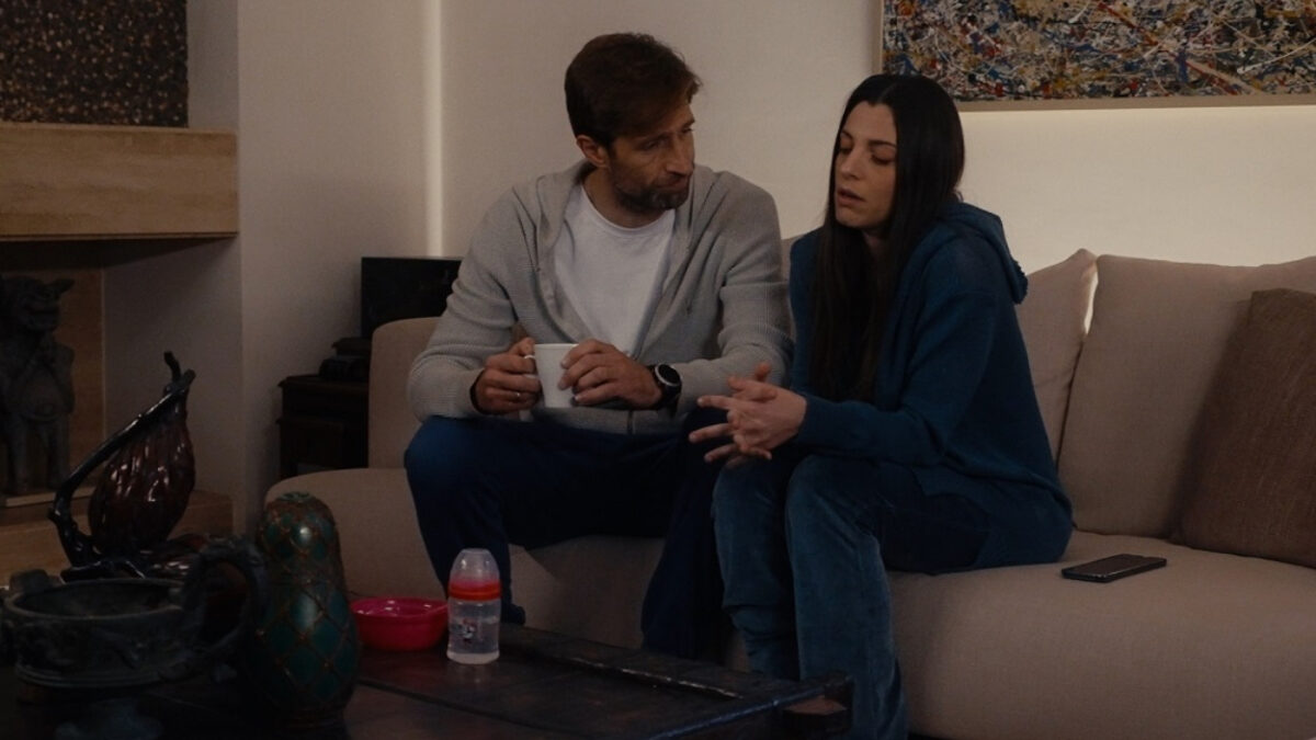 Η Γη της Ελιάς: Ο Κωνσταντίνος ξεσπά με οργή και τελειώνει την Ισμήνη