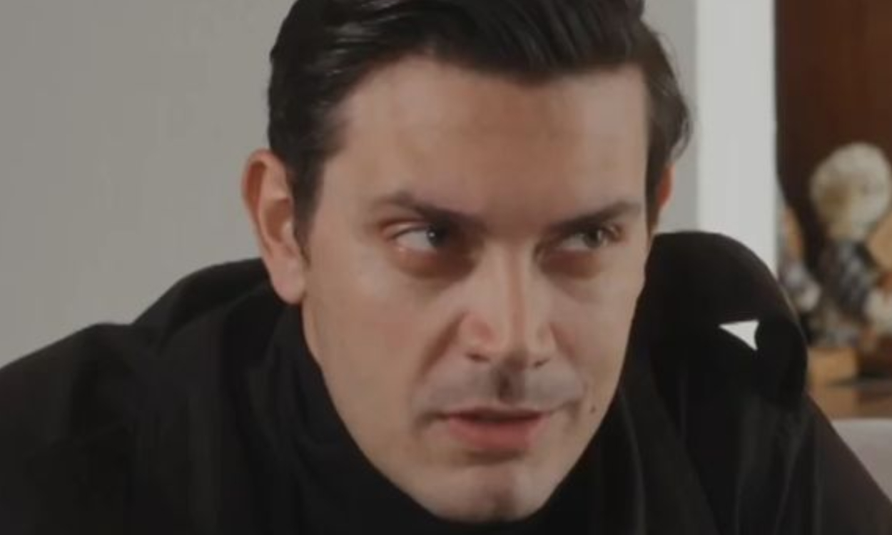 Η Γη της Ελιάς: Ο Μανώλης σκοτώνει τον Ρούσσο μετά την κακοποίηση της Αννας