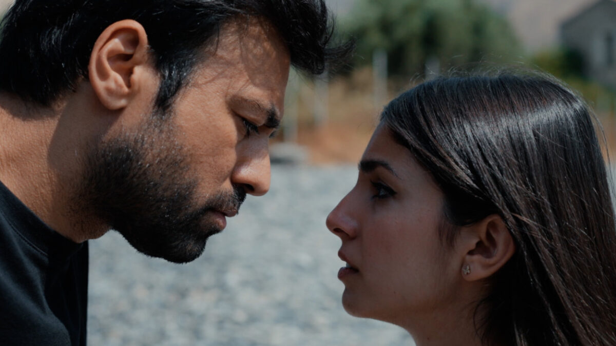 Η Γη της Ελιάς: Σε κατάσταση αμόκ την απειλεί και την δέρνει- «Θα σε λιώσω. Θα πεθάνεις!»