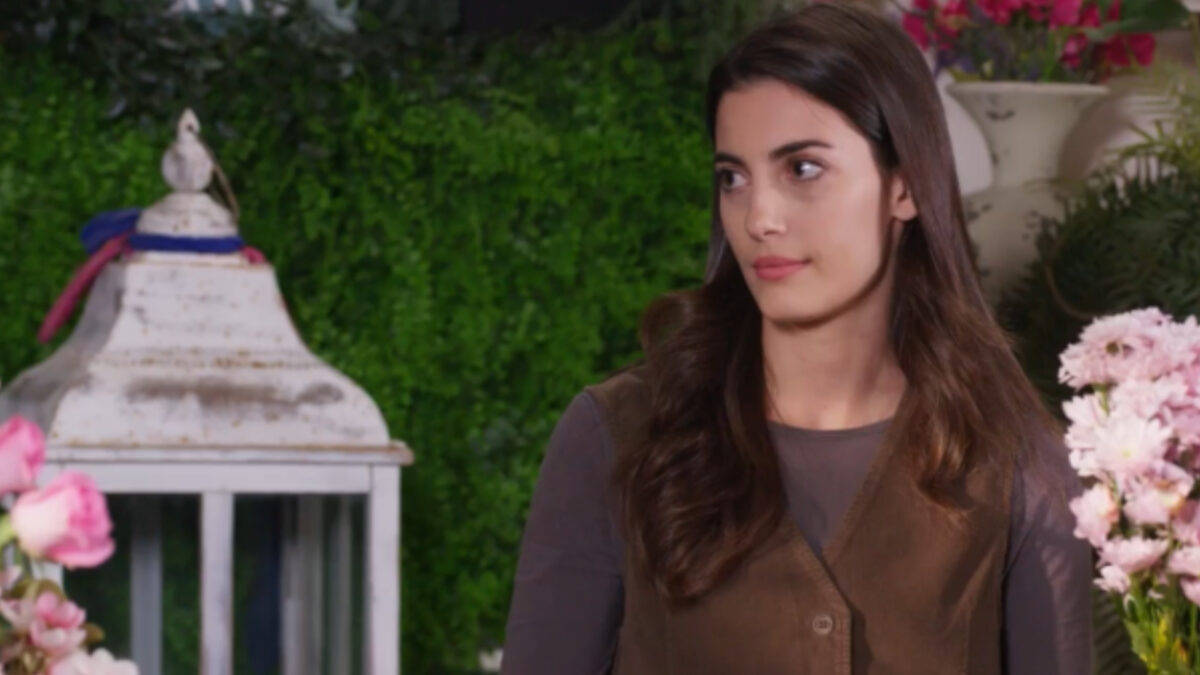 Η Γη της Ελιάς: Το τέλος της Φρύνης που κανείς δεν περίμενε