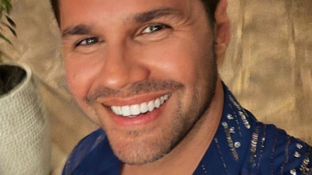 Γιώργος Τσαλίκης: Τραγουδάει μαζί με τον αδερφό του και ρίχνουν το Instagram και μας τον συστήνει για πρώτη φορά