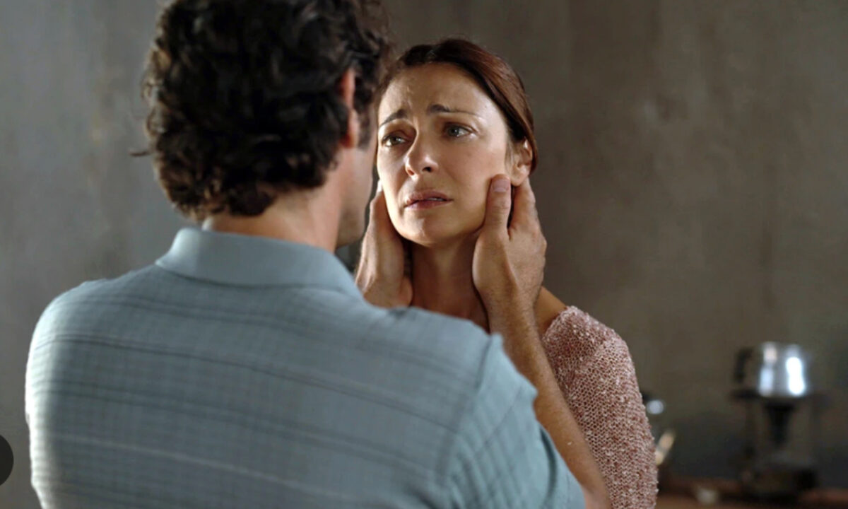 Ηλέκτρα επόμενα επεισόδια Γ’ κύκλος: 121, 122, 123, 124, 125, 126