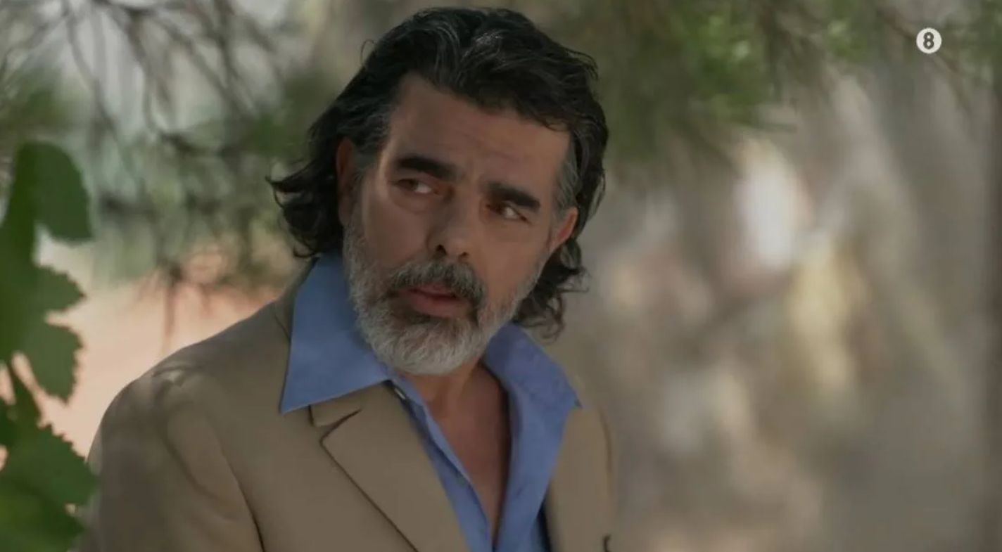 Ηλέκτρα: «Μη με αγγίζεις»- Τον διώχνει οριστικά από κοντά της