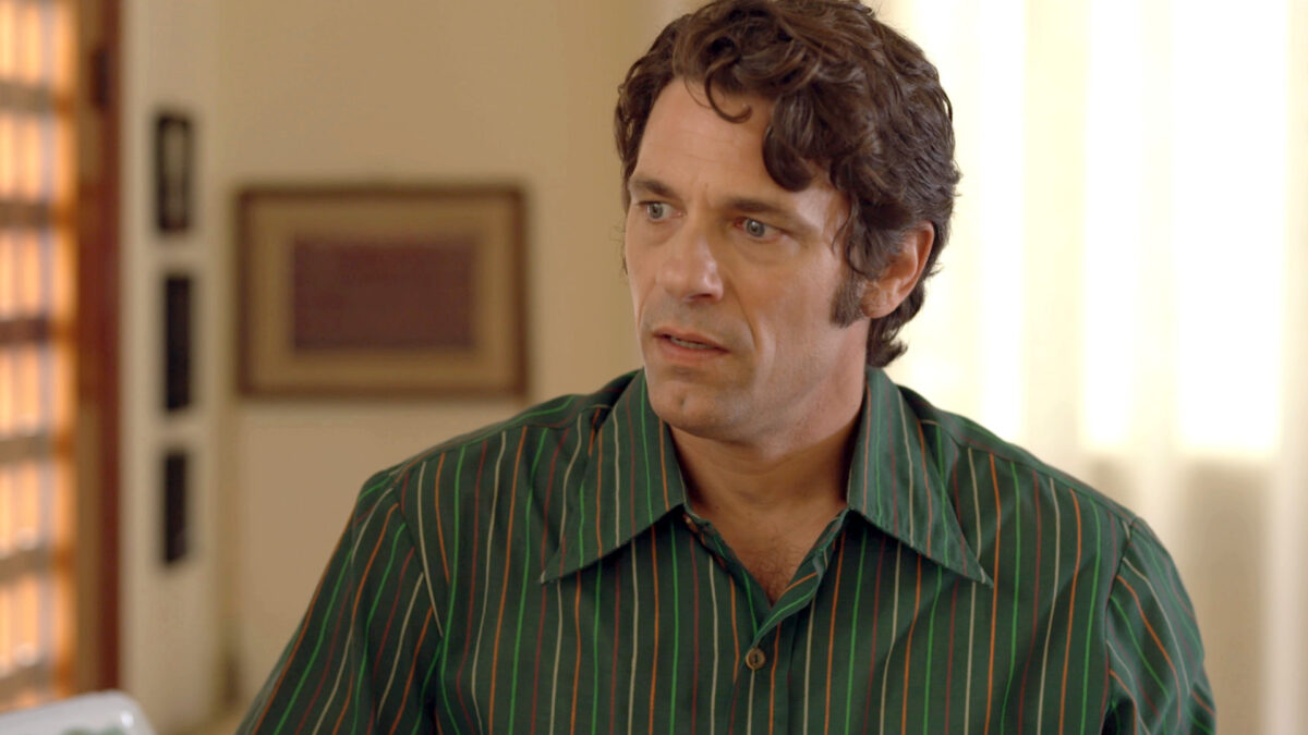 Ηλέκτρα: «Μη με αγγίζεις»- Τον διώχνει οριστικά από κοντά της